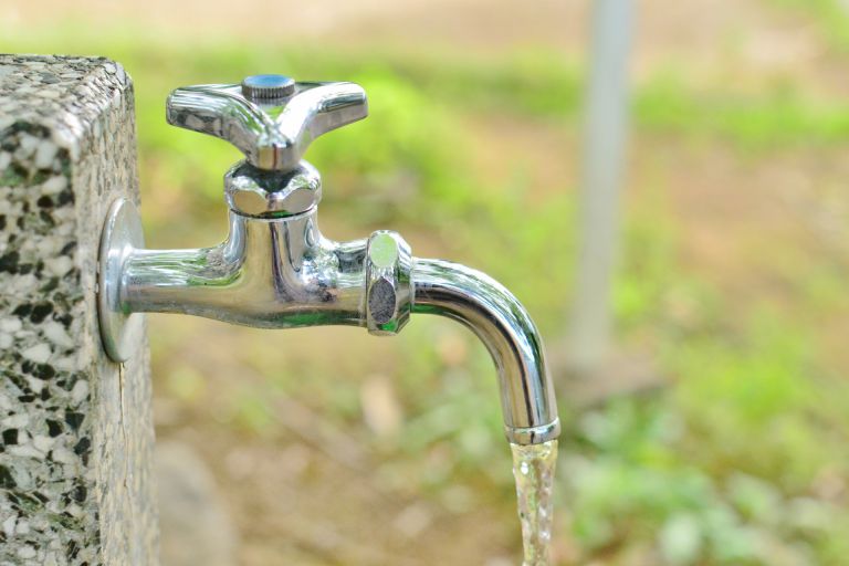 家庭の美味しい水を守る浄水器の工夫と選び方徹底ガイド