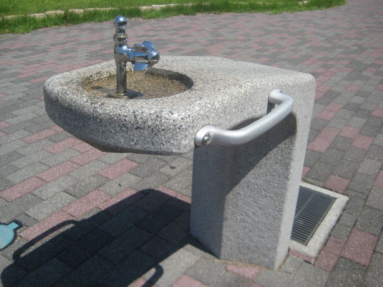 毎日の安心を支える家庭用浄水器の選び方とメンテナンスの工夫