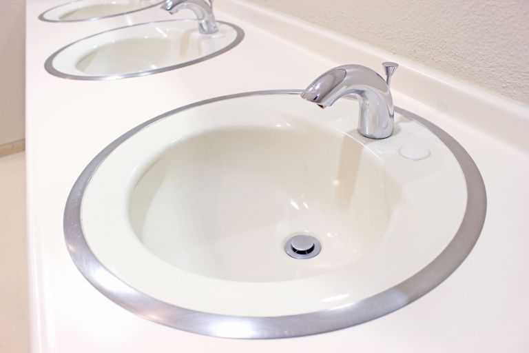 あなたの蛇口は本当に安全か見えないリスクが潜む家庭と命を守る浄水器選びの真実